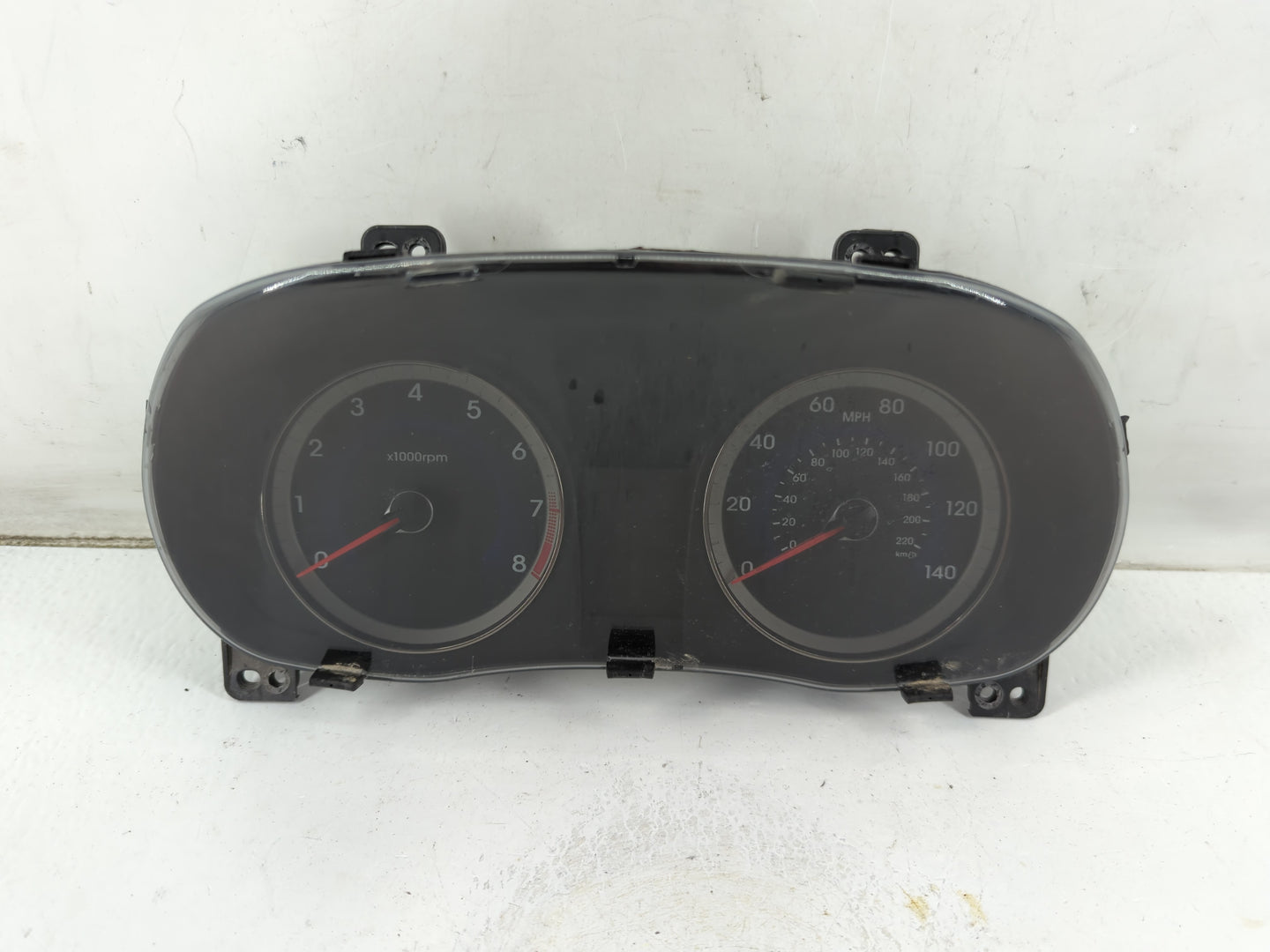 2015-2017 Hyundai Accent Instrument Cluster Speedometer Gauges P/N:94021-1R500 Fits Fits 2015 2016 2017 OEM Used Auto Parts 