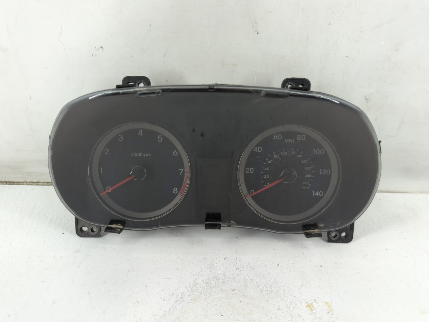 2015-2017 Hyundai Accent Instrument Cluster Speedometer Gauges P/N:94021-1R500 Fits Fits 2015 2016 2017 OEM Used Auto Parts 
