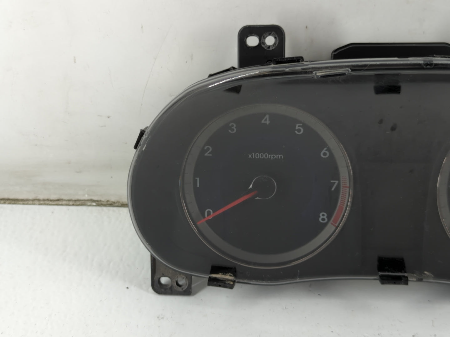 2015-2017 Hyundai Accent Instrument Cluster Speedometer Gauges P/N:94021-1R500 Fits Fits 2015 2016 2017 OEM Used Auto Parts 