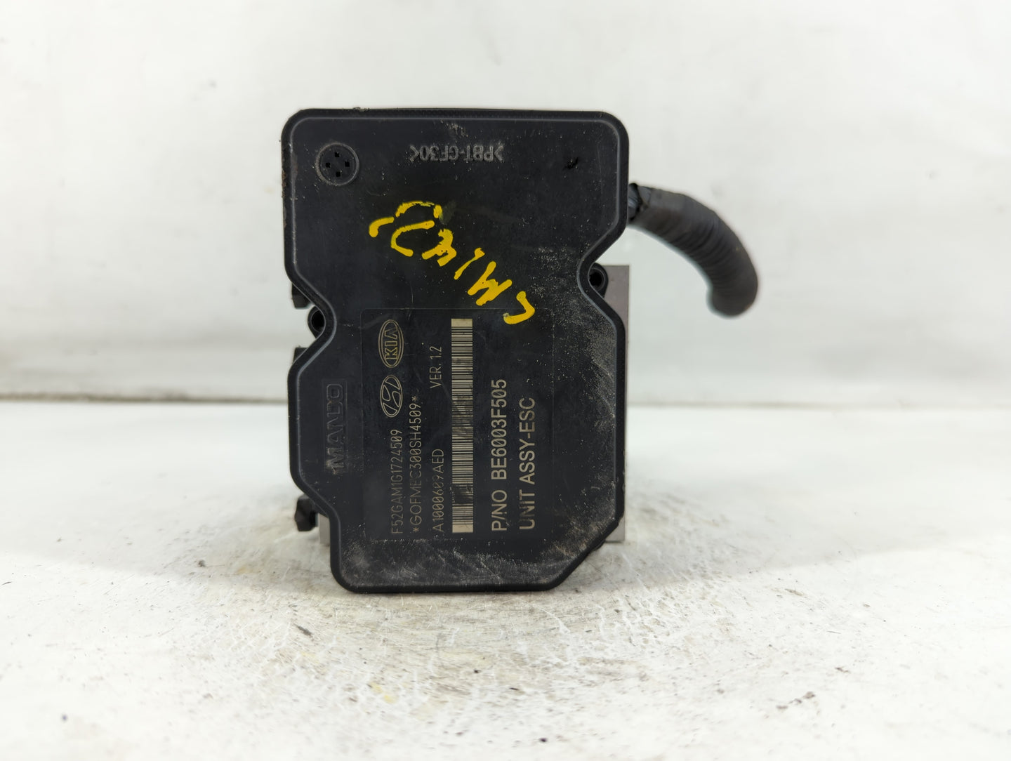 2015 Hyundai Azera ABS Pump Control Module Replacement P/N:58920-3V350 Fits OEM Used Auto Parts - Oemusedautoparts1.com