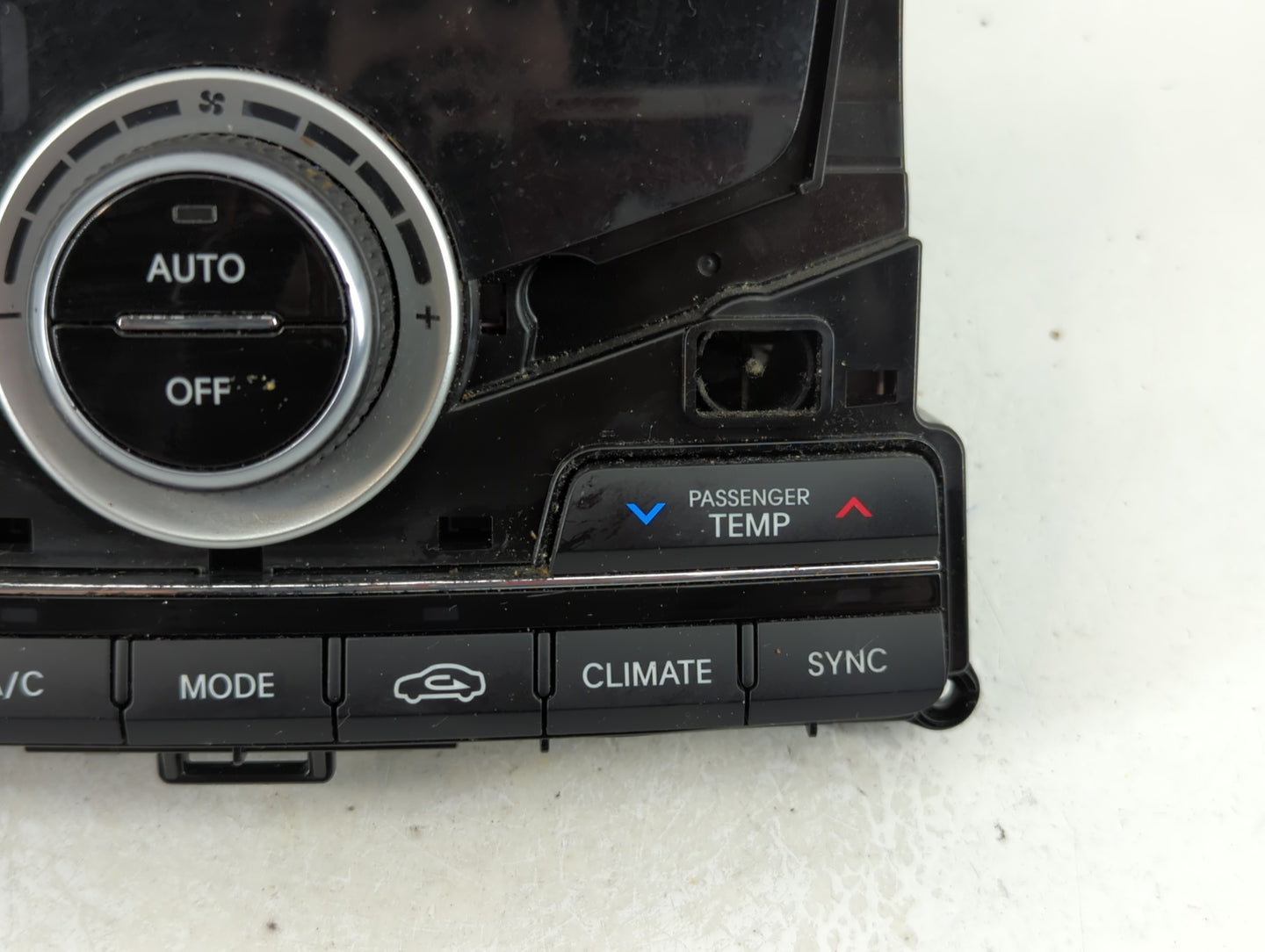 2015-2017 Hyundai Azera Climate Control Module Temperature AC/Heater Replacement P/N:97250-3VG80 Fits Fits 2015 2016 2017 OE