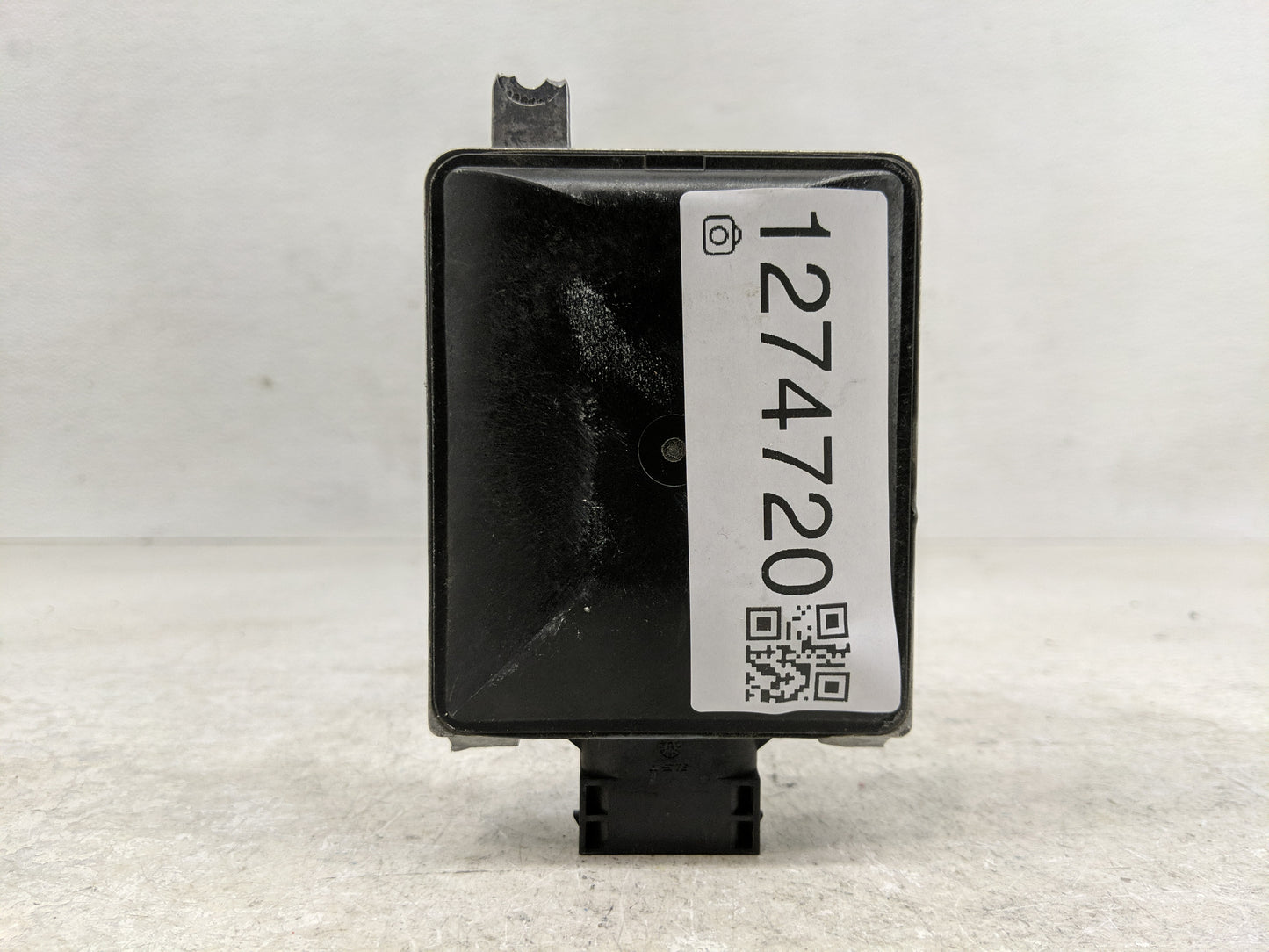 2015-2017 Hyundai Azera Fusebox Fuse Box Panel Relay Module P/N:95811-E7000 Fits Fits 2015 2016 2017 OEM Used Auto Parts - O