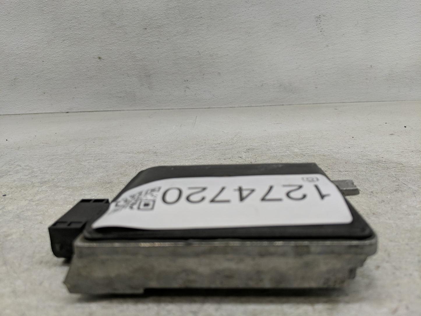 2015-2017 Hyundai Azera Fusebox Fuse Box Panel Relay Module P/N:95811-E7000 Fits Fits 2015 2016 2017 OEM Used Auto Parts - O