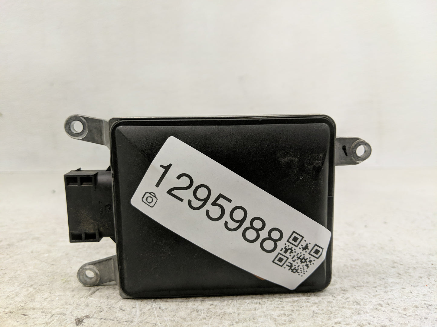 2015-2015 Hyundai Azera Chassis Control Module Ccm Bcm Body Control - Oemusedautoparts1.com