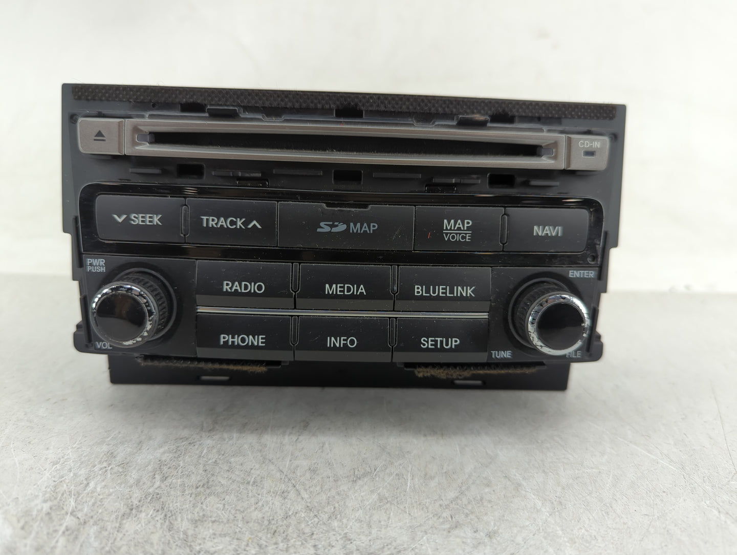2015-2017 Hyundai Azera Radio AM FM Cd Player Receiver Replacement P/N:96560-3V531VD4 Fits Fits 2015 2016 2017 OEM Used Auto