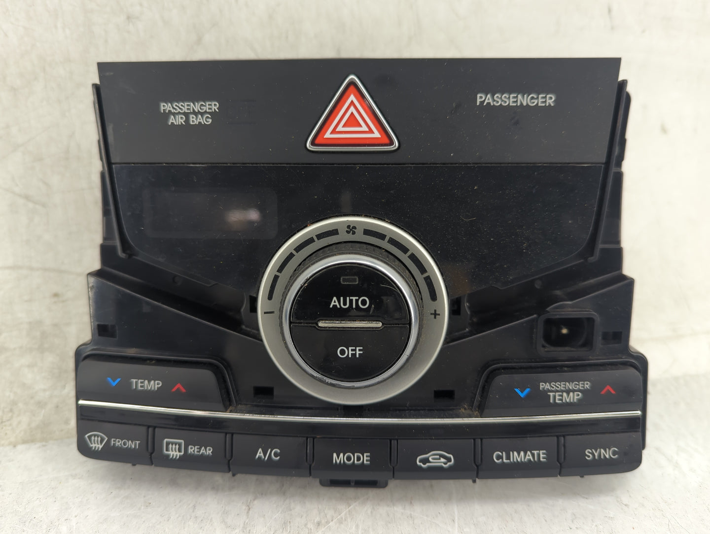 2015-2017 Hyundai Azera Climate Control Module Temperature AC/Heater Replacement P/N:97250-3V9B0 Fits Fits 2015 2016 2017 OE