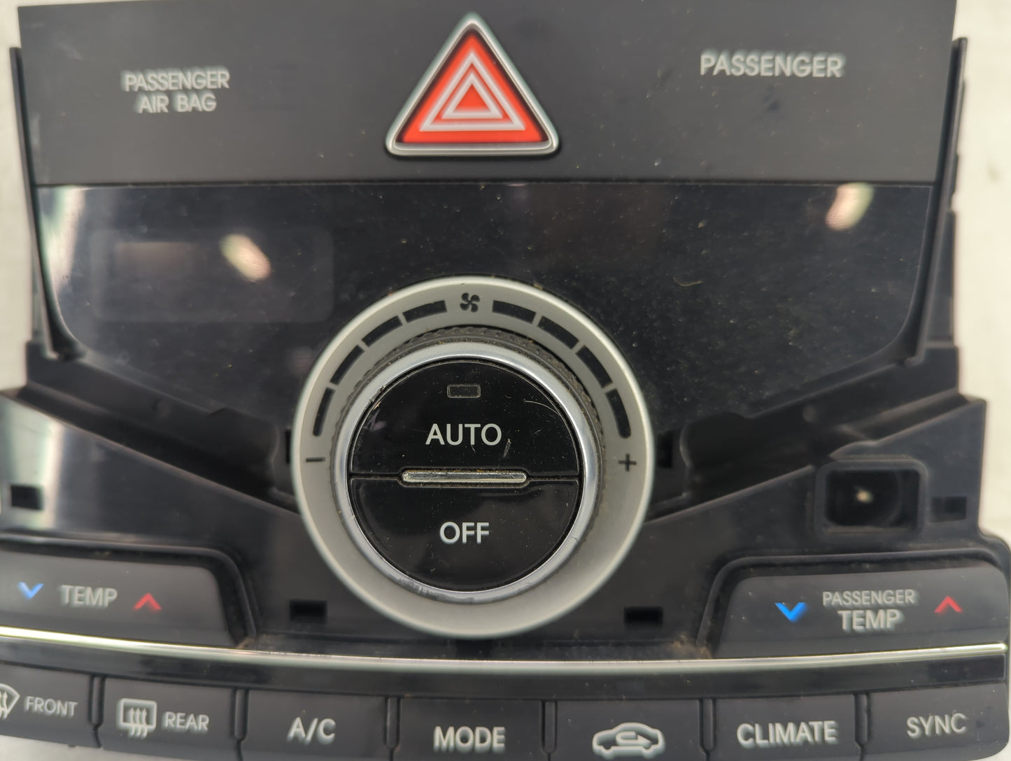 2015-2017 Hyundai Azera Climate Control Module Temperature AC/Heater Replacement P/N:97250-3V9B0 Fits Fits 2015 2016 2017 OE