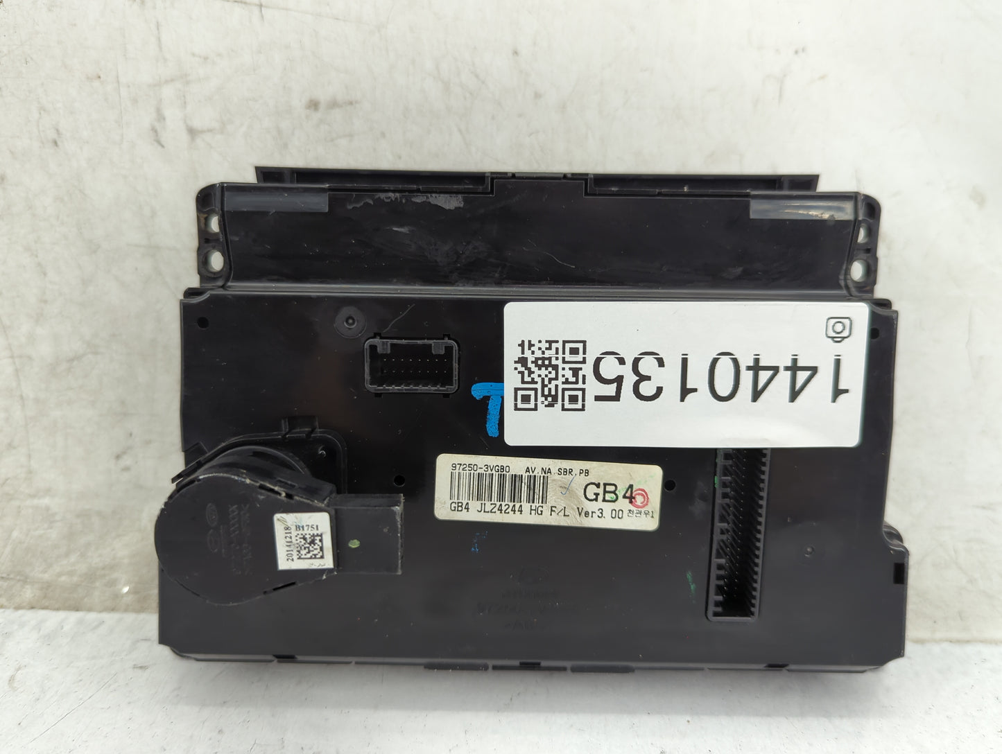 2015-2017 Hyundai Azera Climate Control Module Temperature AC/Heater Replacement P/N:A2C93000402 Fits Fits 2015 2016 2017 OE