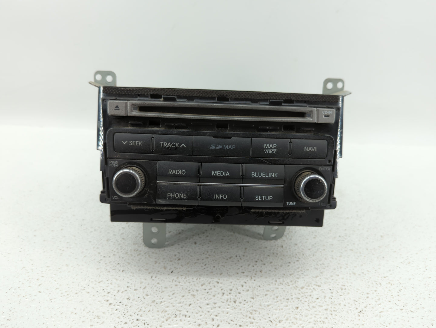 2015-2017 Hyundai Azera Am Fm Cd Player Radio Receiver - Oemusedautoparts1.com