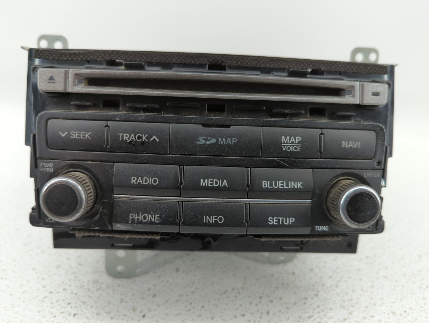 2015-2017 Hyundai Azera Am Fm Cd Player Radio Receiver - Oemusedautoparts1.com