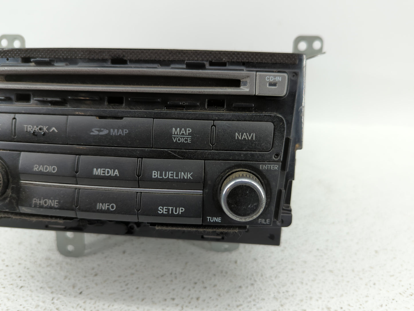 2015-2017 Hyundai Azera Am Fm Cd Player Radio Receiver - Oemusedautoparts1.com