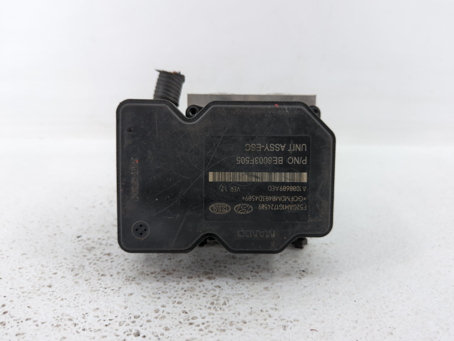 2015 Hyundai Azera ABS Pump Control Module Replacement P/N:58920-3V350 Fits OEM Used Auto Parts - Oemusedautoparts1.com