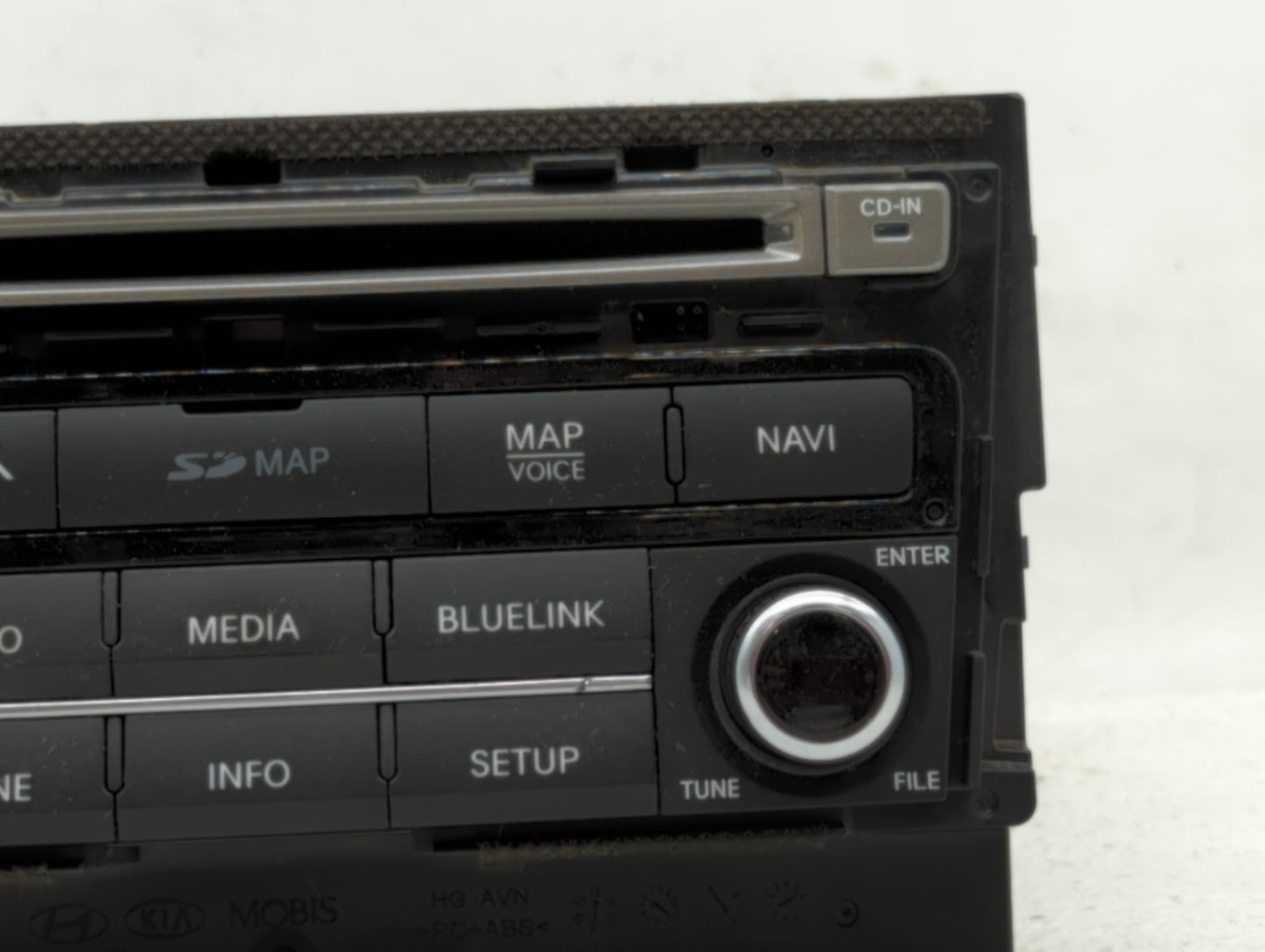 2015-2017 Hyundai Azera Am Fm Cd Player Radio Receiver - Oemusedautoparts1.com