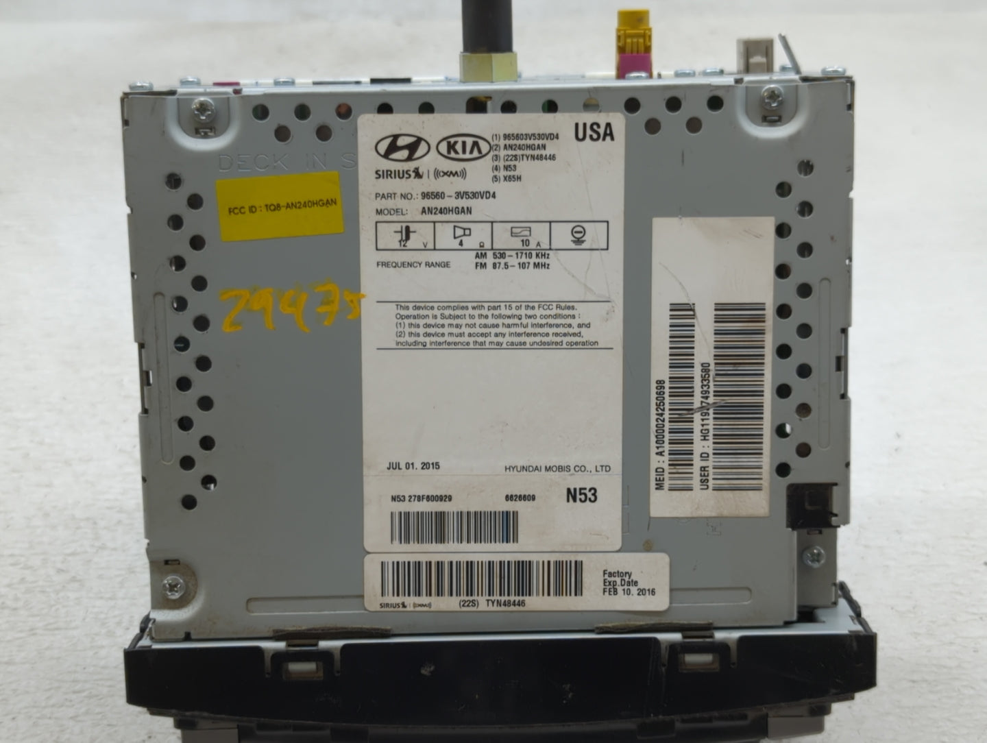 2015-2017 Hyundai Azera Am Fm Cd Player Radio Receiver - Oemusedautoparts1.com