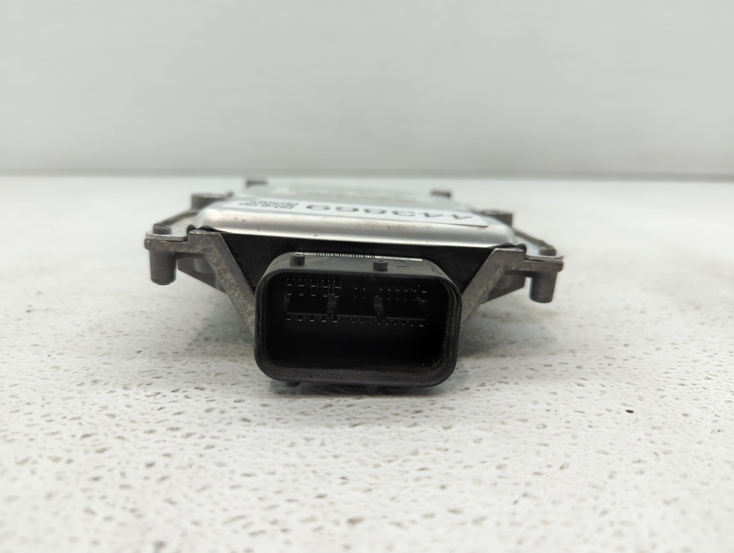 2012-2017 Hyundai Azera PCM Engine Control Computer ECU ECM PCU OEM P/N:39172-3C020 39175-3C000 Fits OEM Used Auto Parts - O