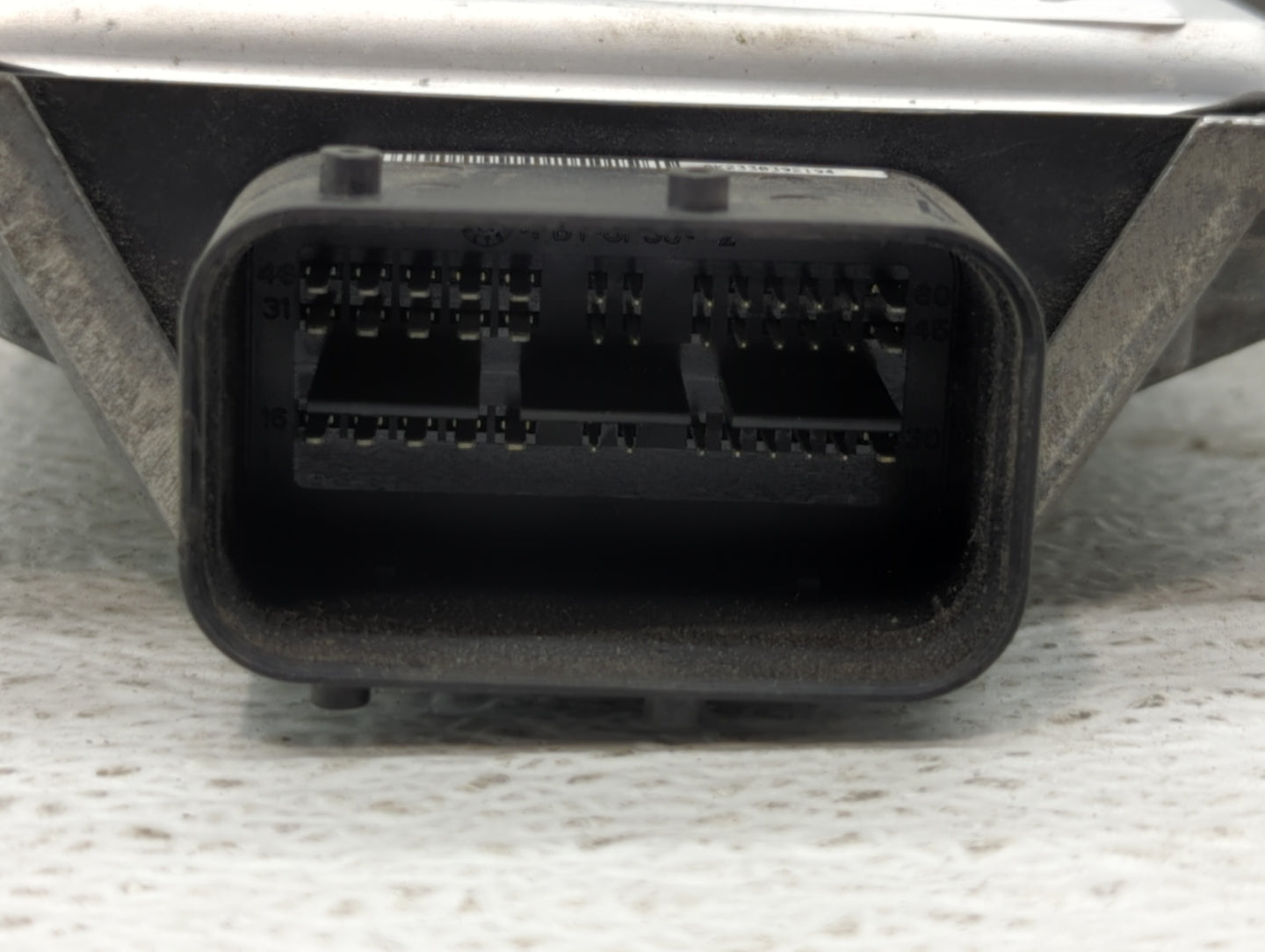 2012-2017 Hyundai Azera PCM Engine Control Computer ECU ECM PCU OEM P/N:39172-3C020 39175-3C000 Fits OEM Used Auto Parts - O