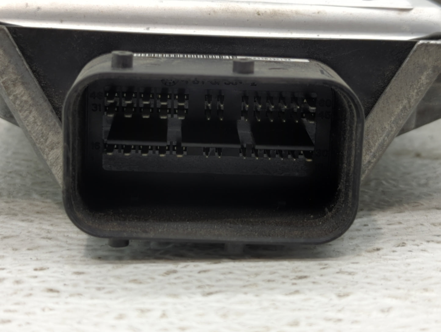 2012-2017 Hyundai Azera PCM Engine Control Computer ECU ECM PCU OEM P/N:39172-3C020 39175-3C000 Fits OEM Used Auto Parts - O