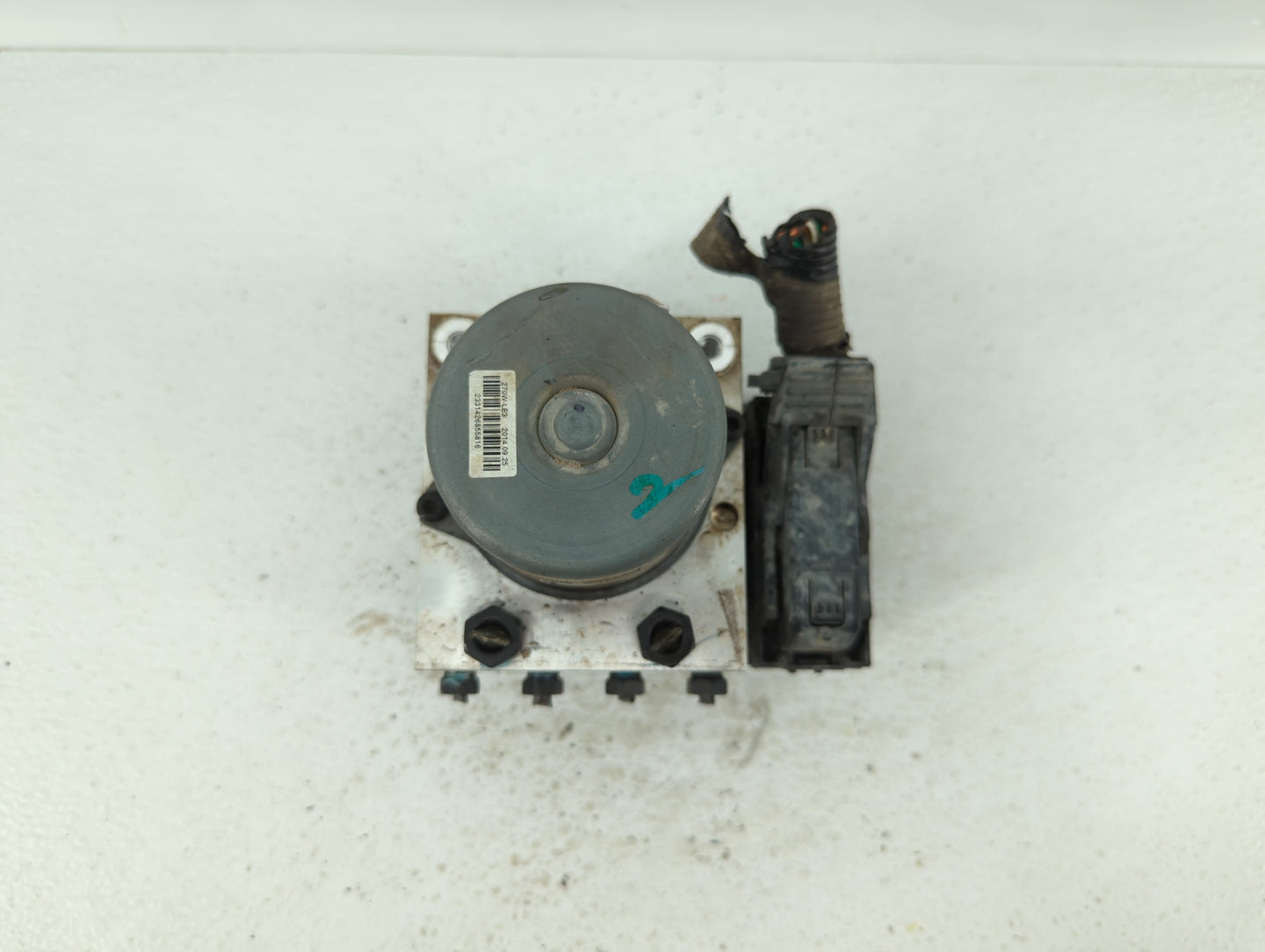2015 Hyundai Azera ABS Pump Control Module Replacement P/N:58920-3V350 Fits OEM Used Auto Parts - Oemusedautoparts1.com