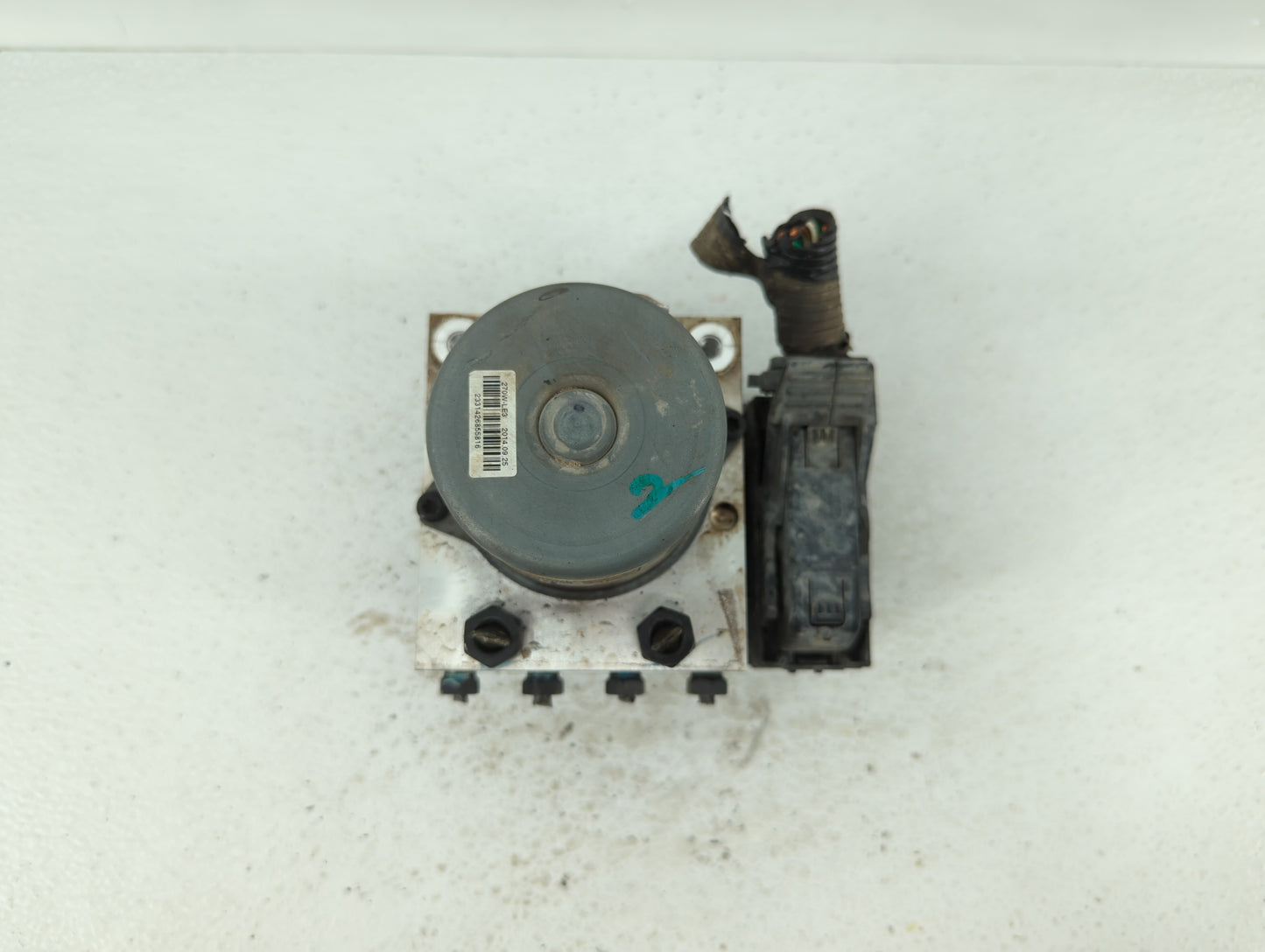 2015 Hyundai Azera ABS Pump Control Module Replacement P/N:58920-3V350 Fits OEM Used Auto Parts - Oemusedautoparts1.com