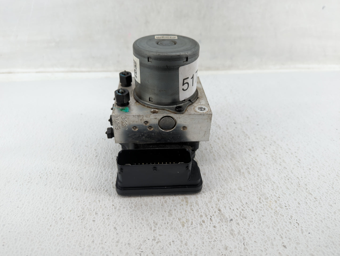 2015 Hyundai Azera ABS Pump Control Module Replacement P/N:58920-3V350 Fits OEM Used Auto Parts - Oemusedautoparts1.com