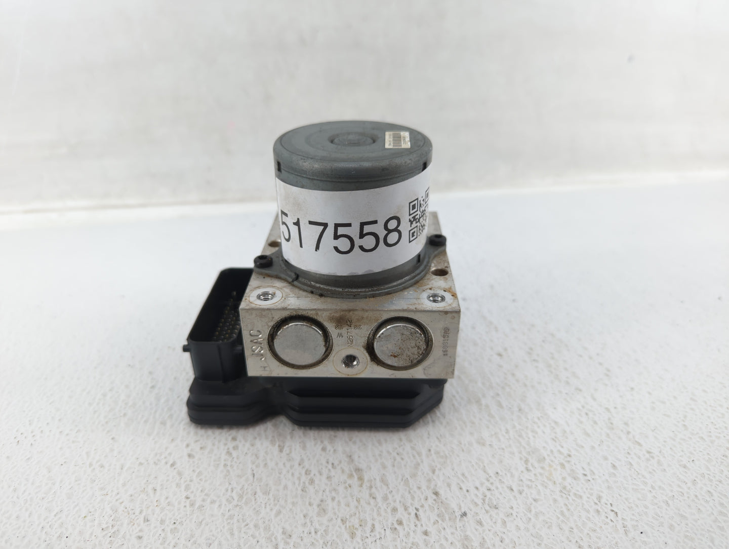 2015 Hyundai Azera ABS Pump Control Module Replacement P/N:58920-3V350 Fits OEM Used Auto Parts - Oemusedautoparts1.com