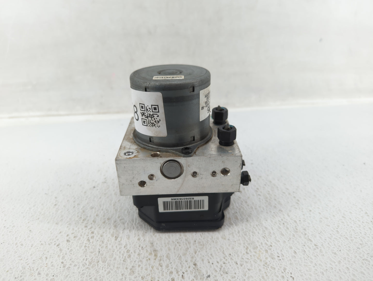 2015 Hyundai Azera ABS Pump Control Module Replacement P/N:58920-3V350 Fits OEM Used Auto Parts - Oemusedautoparts1.com