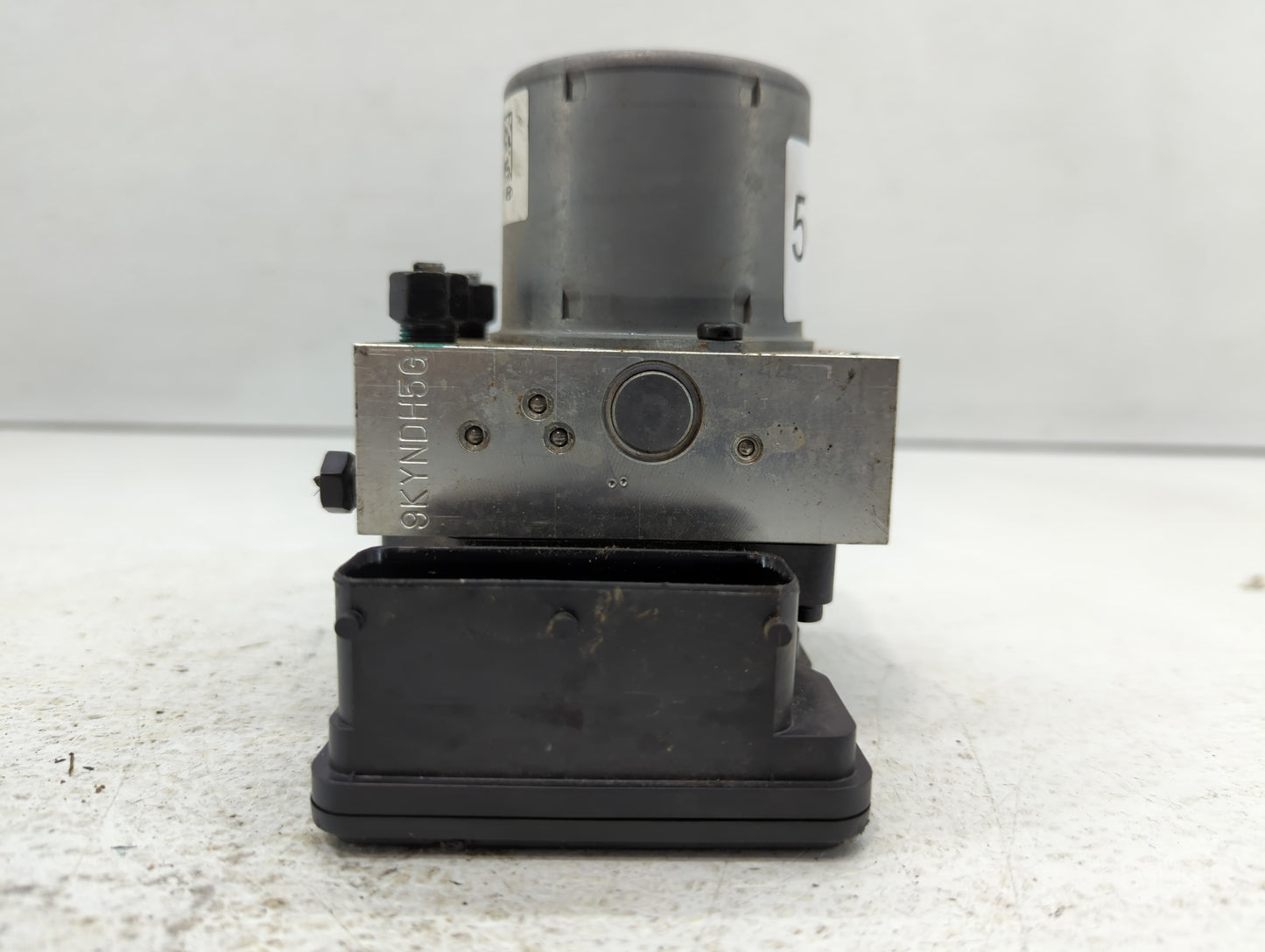 2015 Hyundai Azera ABS Pump Control Module Replacement P/N:58920-3V350 Fits OEM Used Auto Parts - Oemusedautoparts1.com
