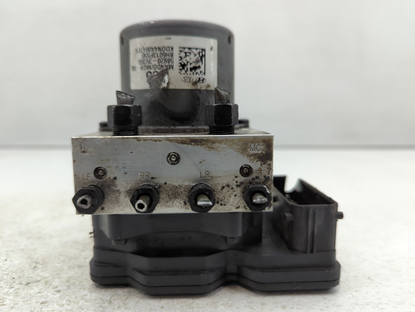 2015 Hyundai Azera ABS Pump Control Module Replacement P/N:58920-3V350 Fits OEM Used Auto Parts - Oemusedautoparts1.com