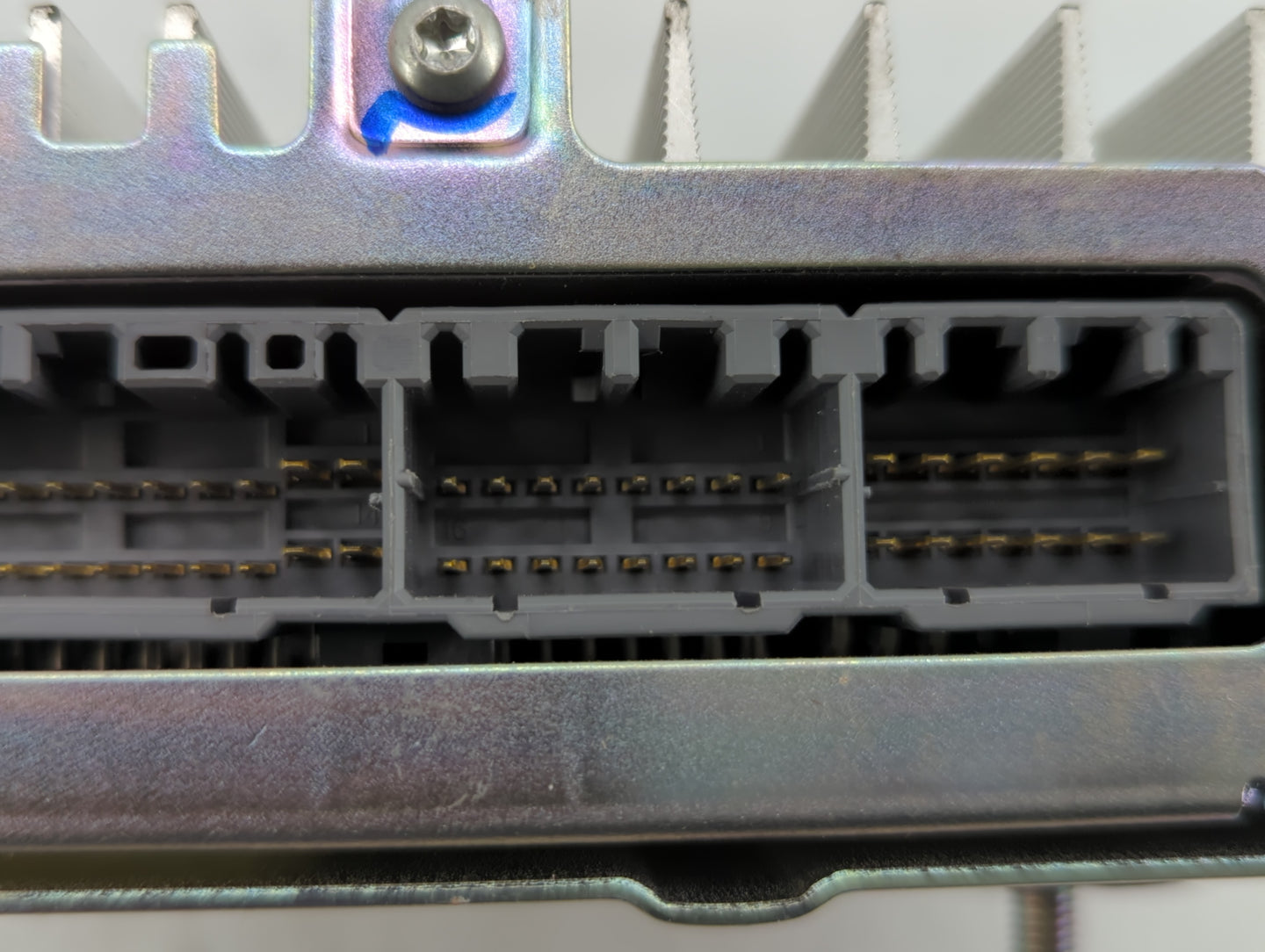 2015-2017 Hyundai Azera Am Fm Cd Player Radio Receiver - Oemusedautoparts1.com