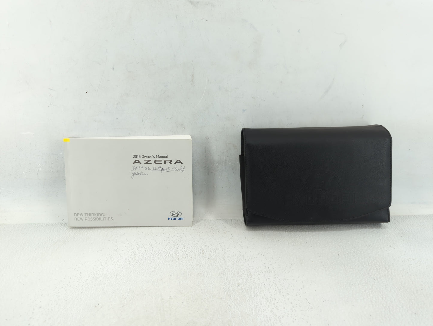 2015 Hyundai Azera Owners Manual Book Guide P/N:F3V0-EU40A OEM Used Auto Parts - Oemusedautoparts1.com