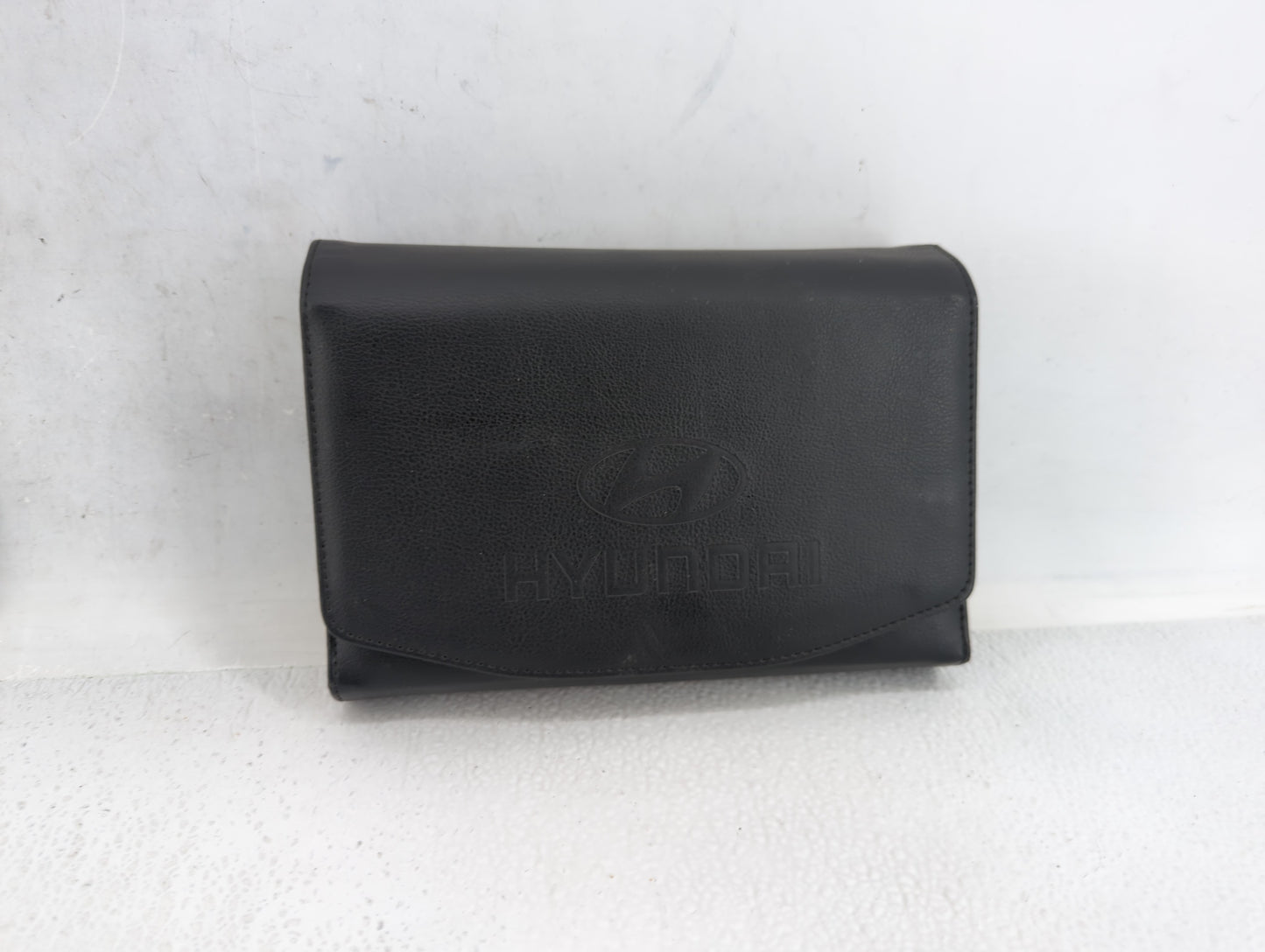 2015 Hyundai Azera Owners Manual Book Guide P/N:F3V0-EU40A OEM Used Auto Parts - Oemusedautoparts1.com