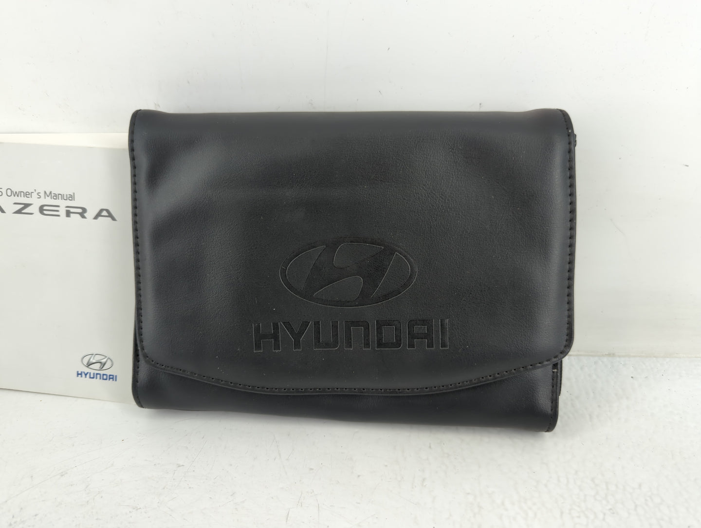 2015 Hyundai Azera Owners Manual Book Guide P/N:F3V0-EU40A OEM Used Auto Parts - Oemusedautoparts1.com
