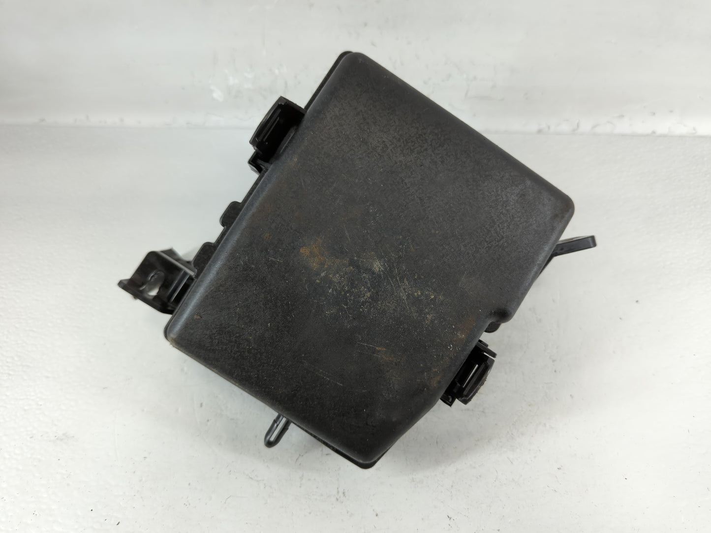 2015-2016 Hyundai Azera Fusebox Fuse Box Panel Relay Module P/N:91955-2T890 Fits Fits 2015 2016 OEM Used Auto Parts - Oemuse