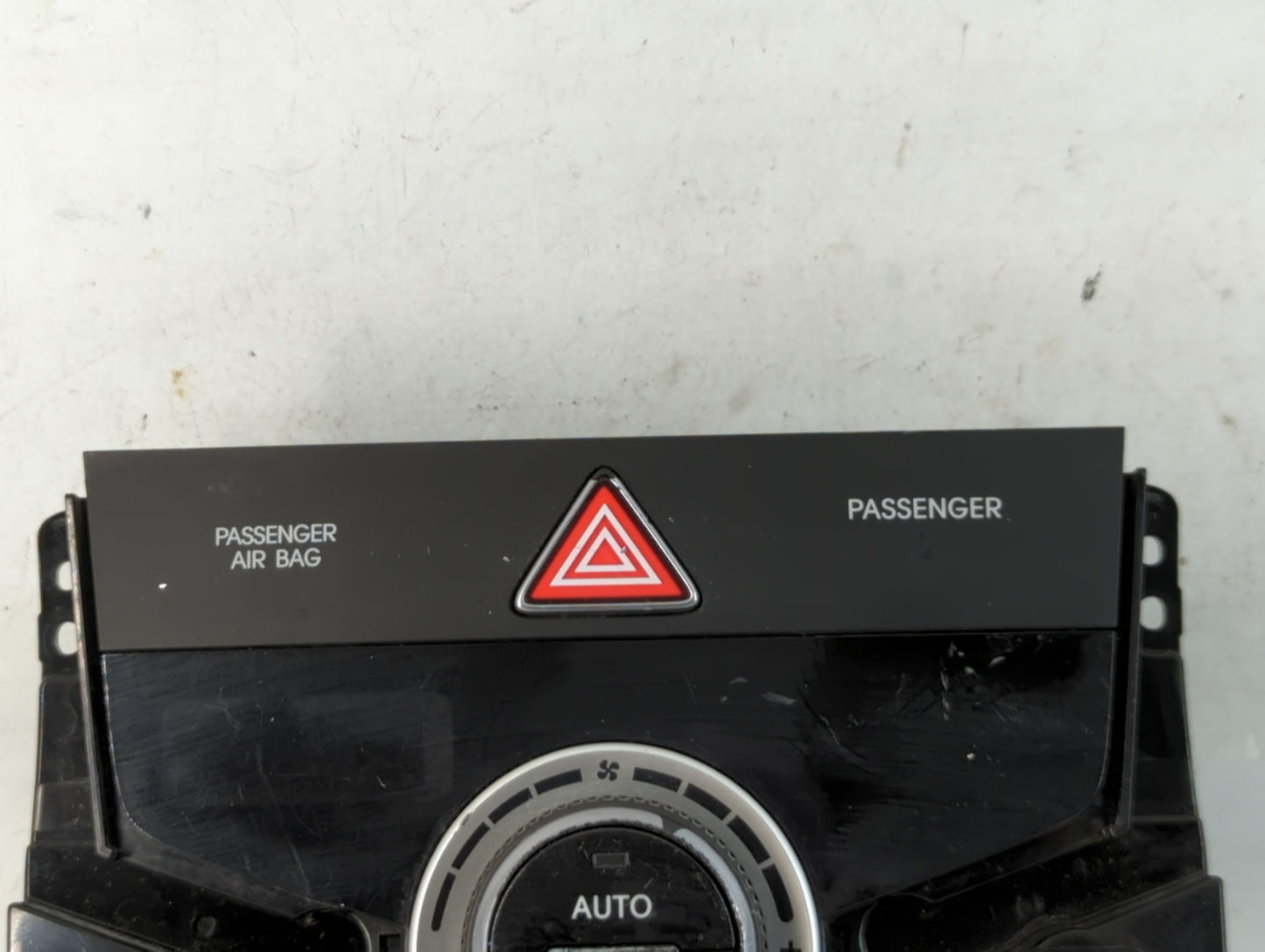 2015-2017 Hyundai Azera Climate Control Module Temperature AC/Heater Replacement Fits Fits 2015 2016 2017 OEM Used Auto Part