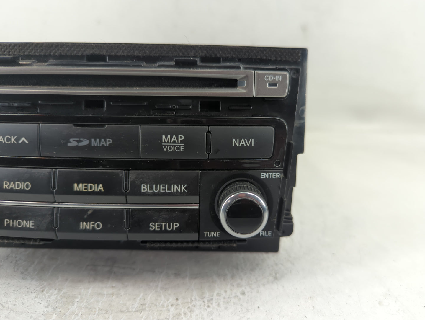 2015-2017 Hyundai Azera Radio AM FM Cd Player Receiver Replacement P/N:96560-3V530VD4 Fits Fits 2015 2016 2017 OEM Used Auto