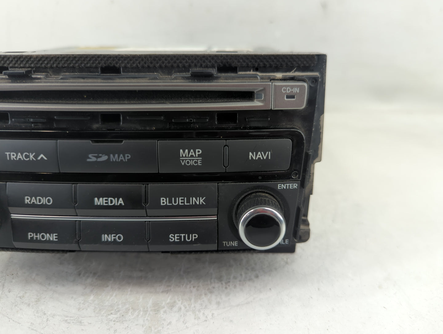 2015-2017 Hyundai Azera Radio AM FM Cd Player Receiver Replacement P/N:96560-3V530VD4 Fits Fits 2015 2016 2017 OEM Used Auto