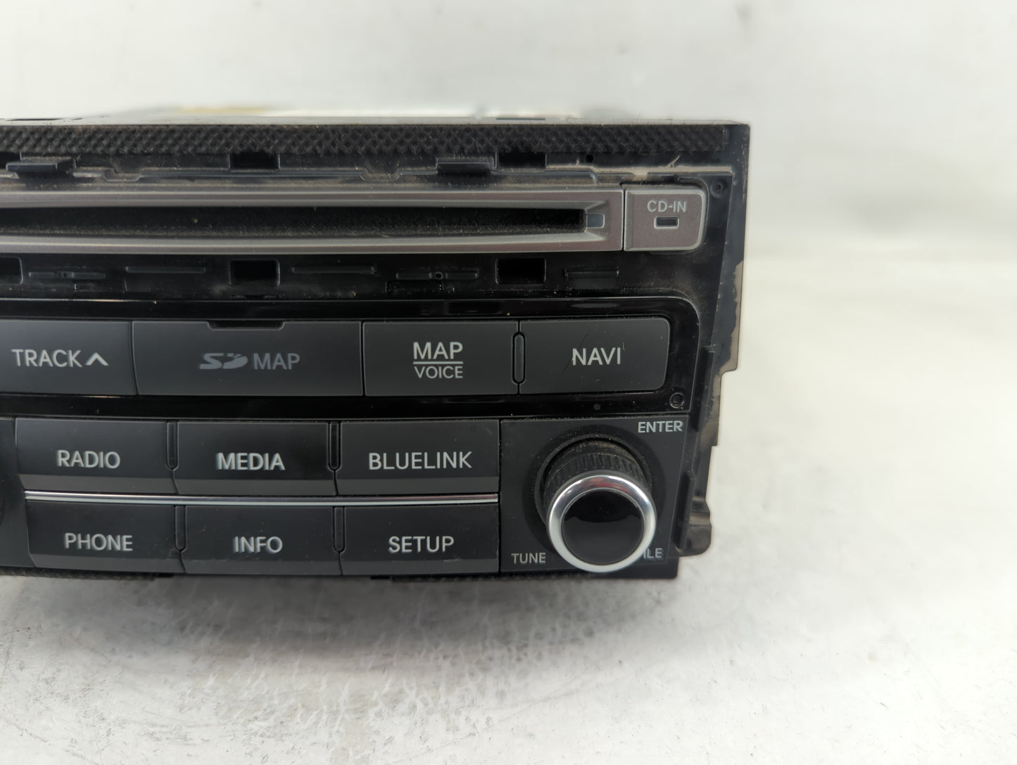 2015-2017 Hyundai Azera Radio AM FM Cd Player Receiver Replacement P/N:96560-3V530VD4 Fits Fits 2015 2016 2017 OEM Used Auto