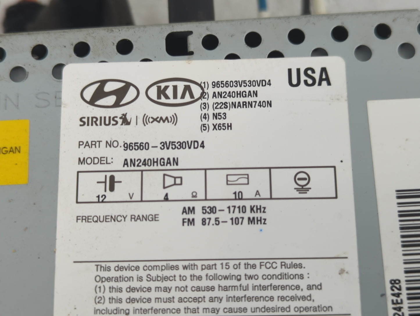 2015-2017 Hyundai Azera Radio AM FM Cd Player Receiver Replacement P/N:96560-3V530VD4 Fits Fits 2015 2016 2017 OEM Used Auto