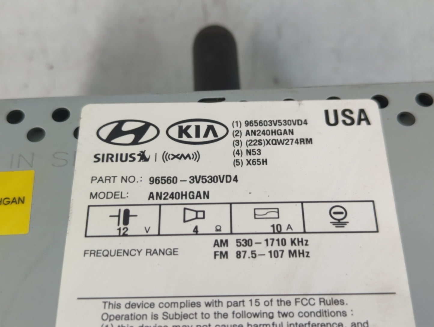 2015-2017 Hyundai Azera Radio AM FM Cd Player Receiver Replacement P/N:96560-3V530VD4 Fits Fits 2015 2016 2017 OEM Used Auto