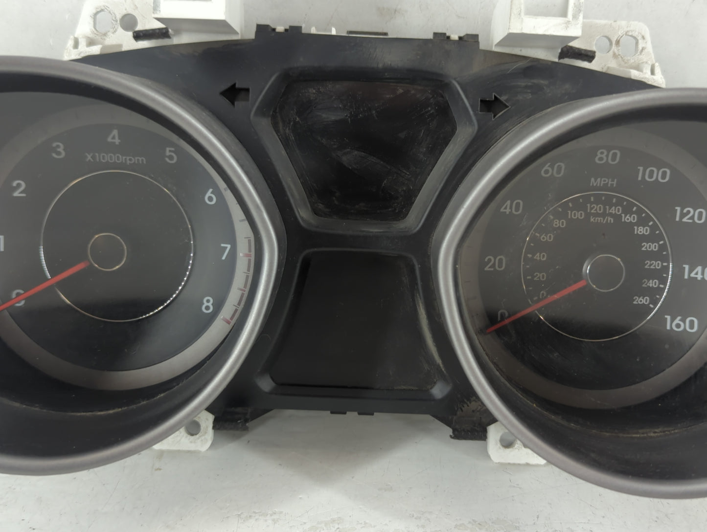 2014-2016 Hyundai Elantra Instrument Cluster Speedometer Gauges P/N:94004-3X210 Fits Fits 2014 2015 2016 OEM Used Auto Parts