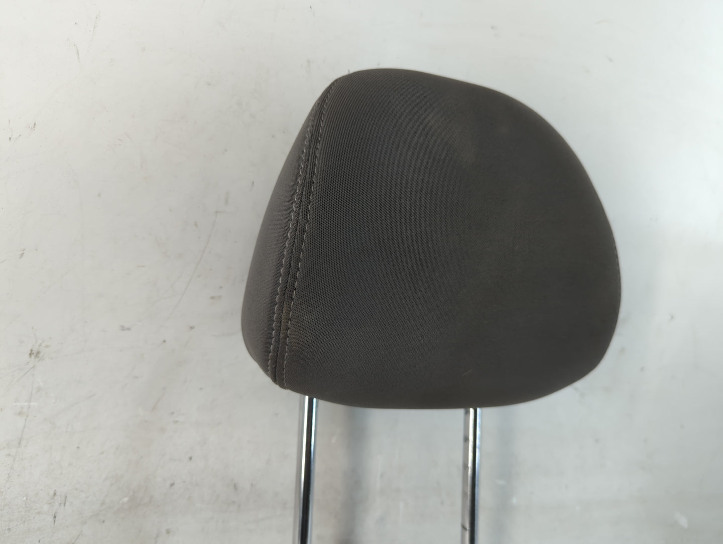 2013-2015 Hyundai Elantra Headrest Head Rest Front Driver Passenger Seat Fits Fits 2013 2014 2015 OEM Used Auto Parts - Oemu