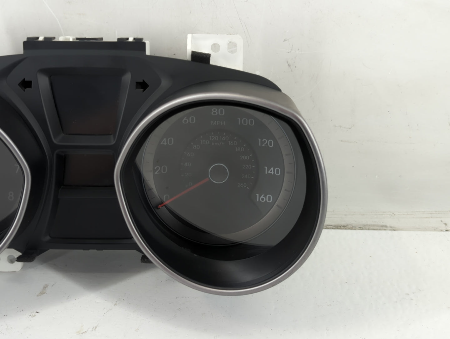 2013-2015 Hyundai Elantra Instrument Cluster Speedometer Gauges P/N:94053-A5511 Fits Fits 2013 2014 2015 OEM Used Auto Parts