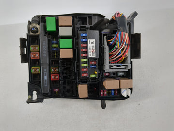 2014-2016 Hyundai Elantra Fusebox Fuse Box Panel Relay Module P/N:91951-3X710 Fits Fits 2014 2015 2016 OEM Used Auto Parts