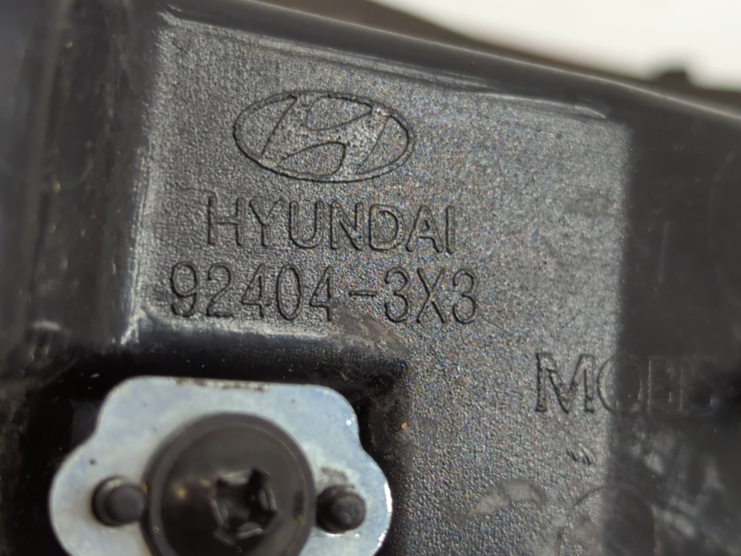 2014-2016 Hyundai Elantra Tail Light Assembly Passenger Right OEM P/N:92404-3X3 Fits Fits 2014 2015 2016 OEM Used Auto Parts