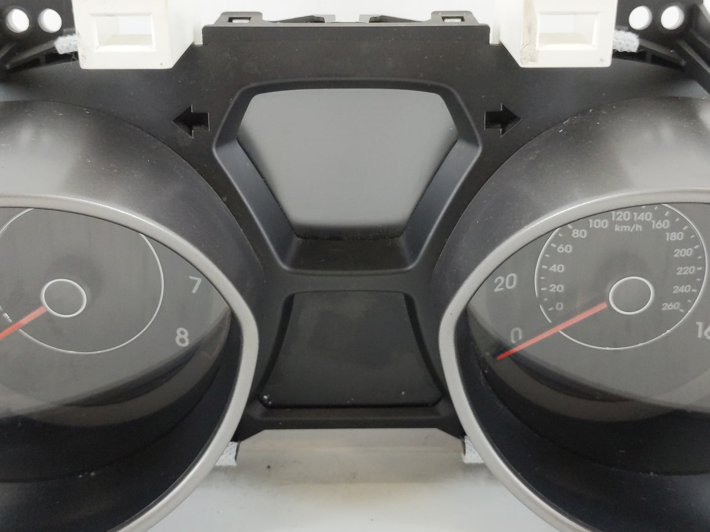 2014-2016 Hyundai Elantra Instrument Cluster Speedometer Gauges P/N:94004-3Y010 Fits Fits 2014 2015 2016 OEM Used Auto Parts