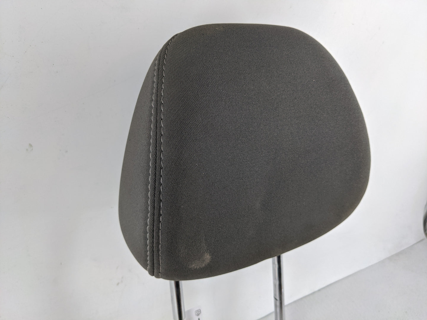 2013-2015 Hyundai Elantra Headrest Head Rest Front Driver Passenger Seat Fits Fits 2013 2014 2015 OEM Used Auto Parts - Oemu