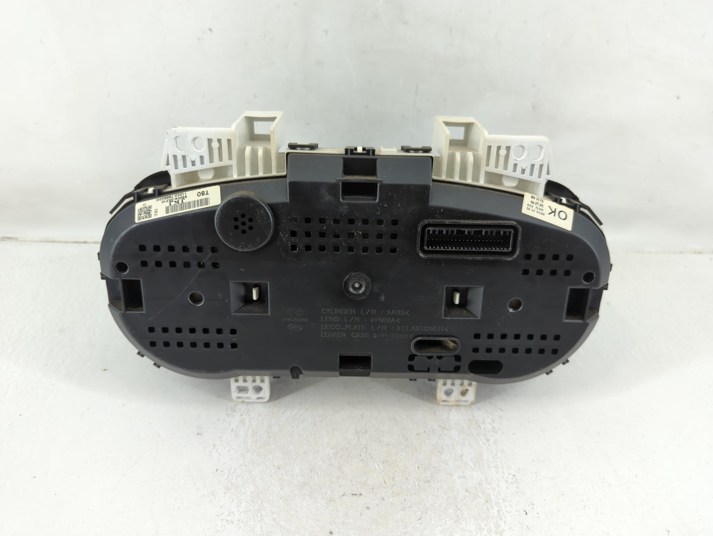2014-2016 Hyundai Elantra Instrument Cluster Speedometer Gauges P/N:94004-3X210 Fits Fits 2014 2015 2016 OEM Used Auto Parts