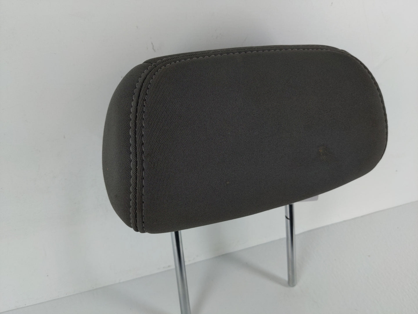 2015 Hyundai Elantra Headrest Head Rest Rear Seat Fits OEM Used Auto Parts - Oemusedautoparts1.com