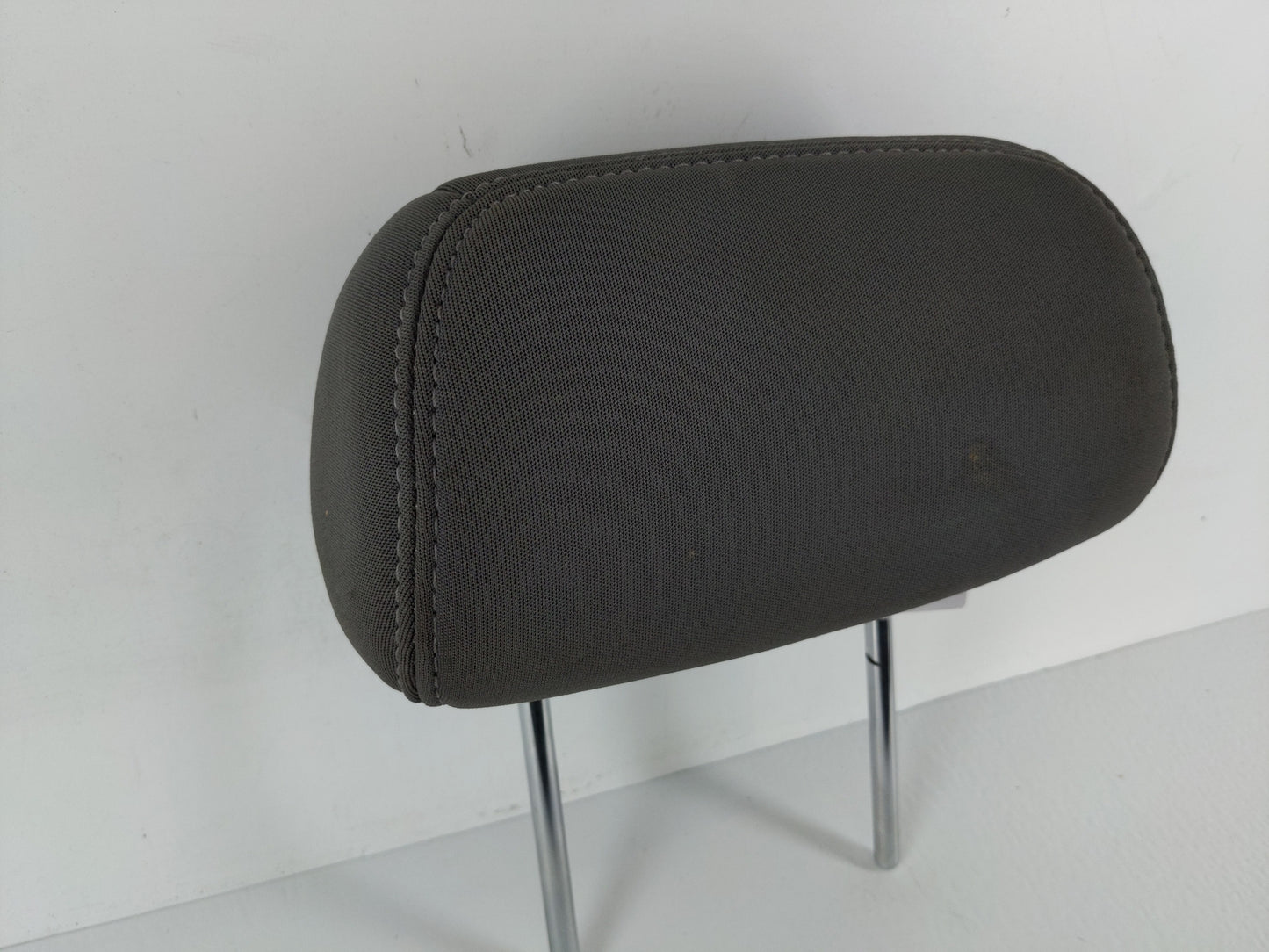 2015 Hyundai Elantra Headrest Head Rest Rear Seat Fits OEM Used Auto Parts - Oemusedautoparts1.com