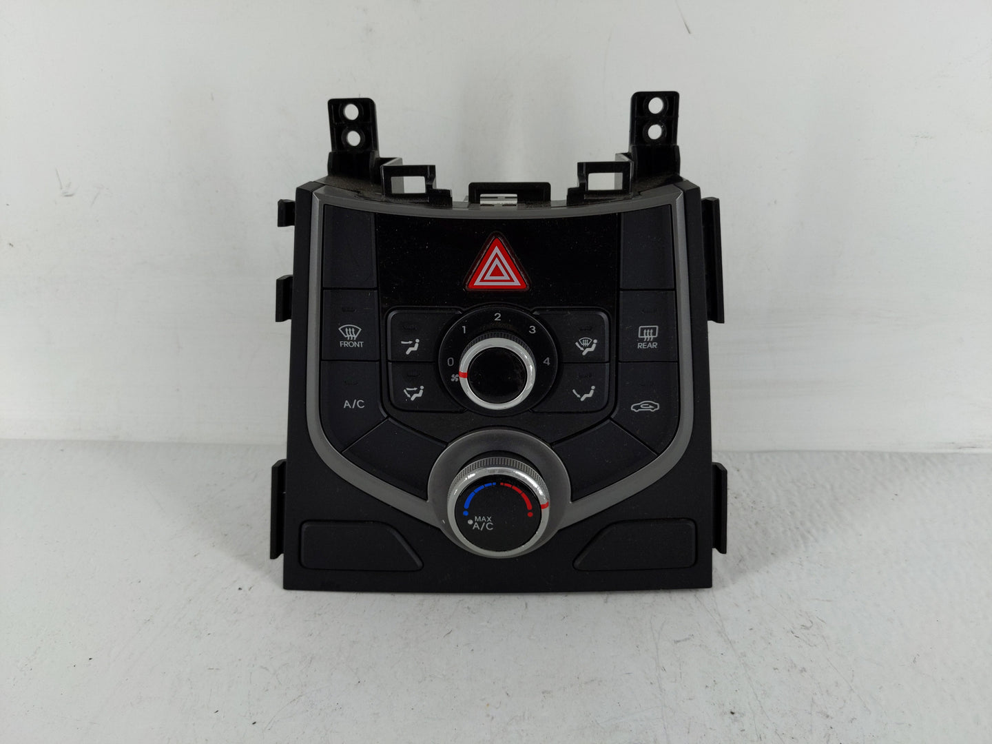 2014-2016 Hyundai Elantra Climate Control Module Temperature AC/Heater Replacement P/N:97250-3XCC1 C500-ATDCF Fits OEM Used 